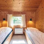 Tranquil Sauna Retreat - By Traum Bøtø By