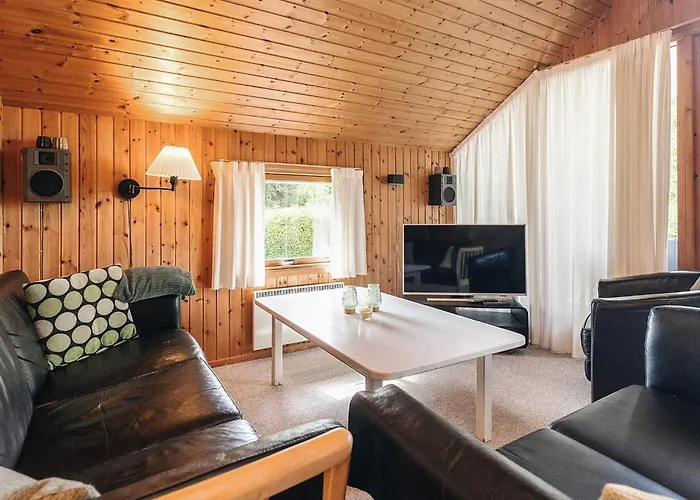 Tranquil Sauna Retreat - By Traum Prázdninový dům Bøtø By