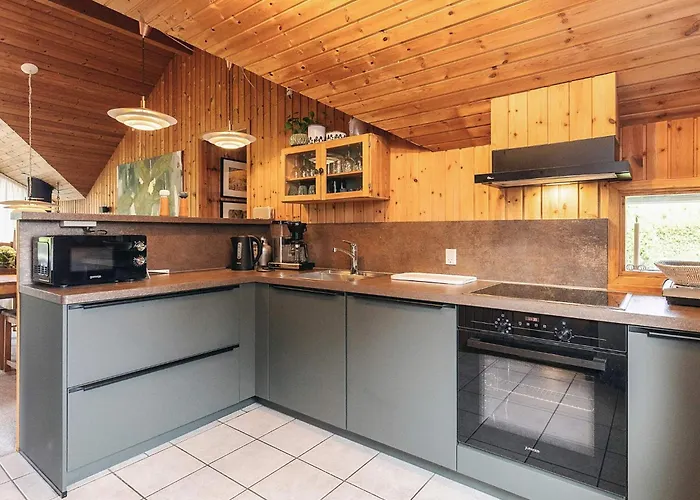 Tranquil Sauna Retreat - By Traum * Bøtø By